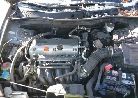 2011 Honda Accord 2.4 Se z USA, uszkodzony, nr VIN 1HGCP2F69BA029608